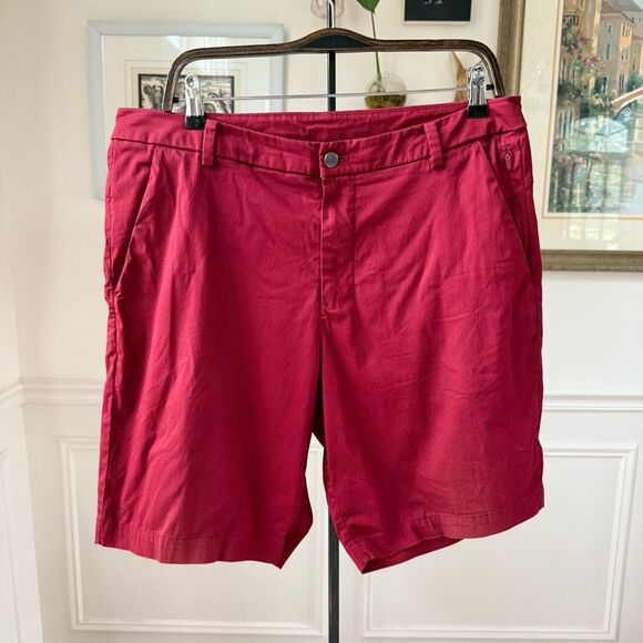Lululemon Flat Front Commission Chino Shorts Deep Red 9” Inseam $88 34 - Picture 1 of 8
